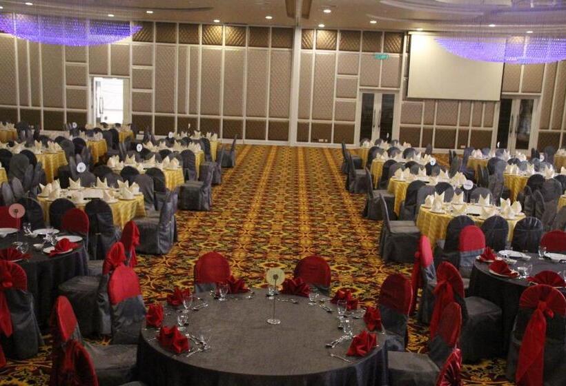 酒店 Grand Riverview