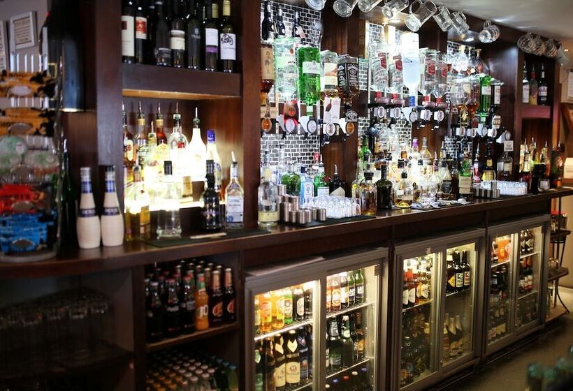 ホテル Greyfriars Inn By Greene King Inns