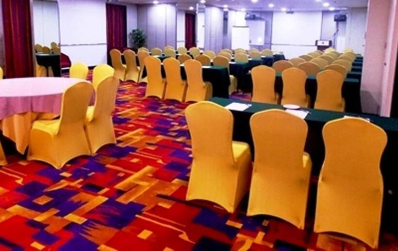 Отель Harbour View