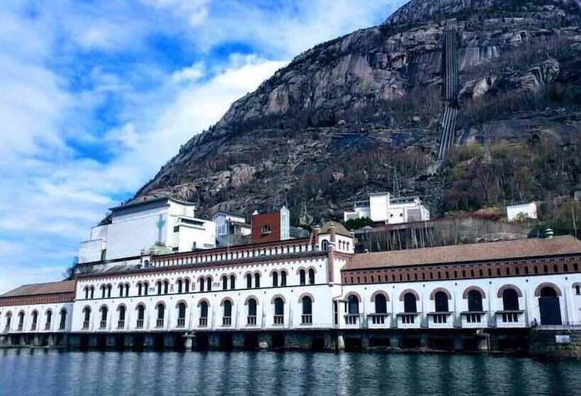 בית מלון כפרי Hardanger