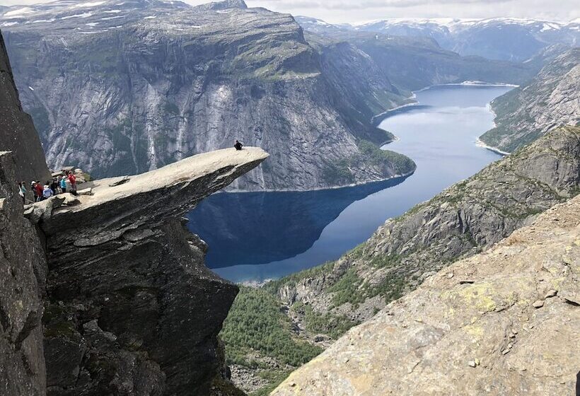 בית מלון כפרי Hardanger