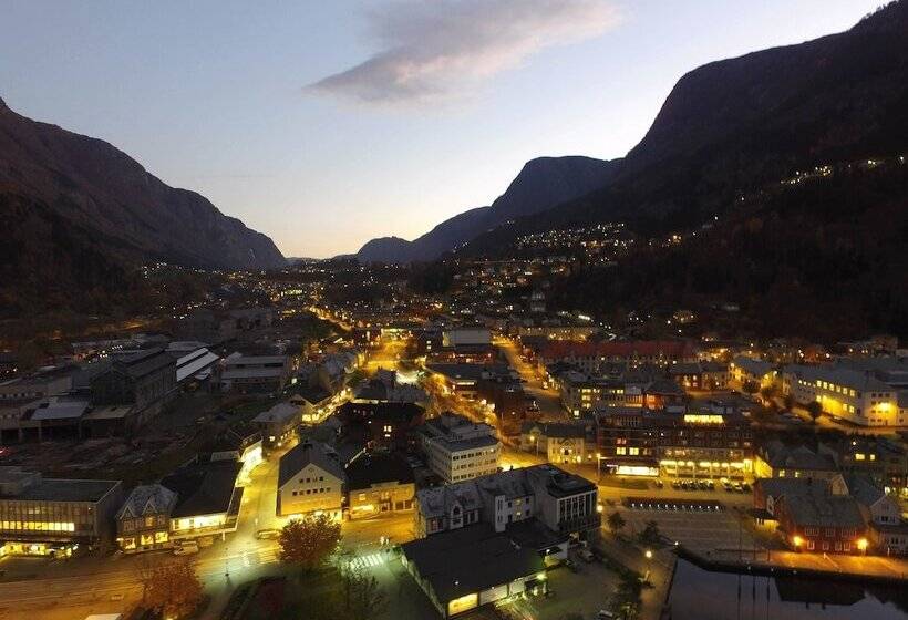 בית מלון כפרי Hardanger