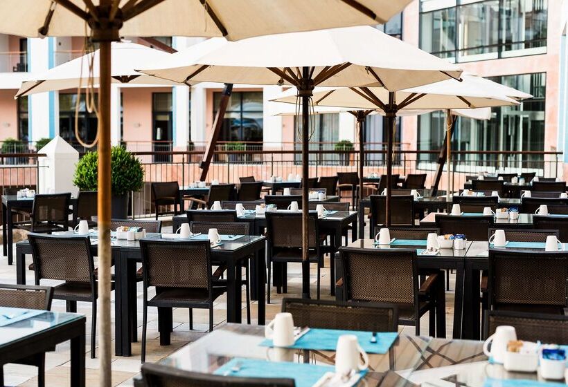 호텔 Hilton Vilamoura As Cascatas Golf Resort & Spa