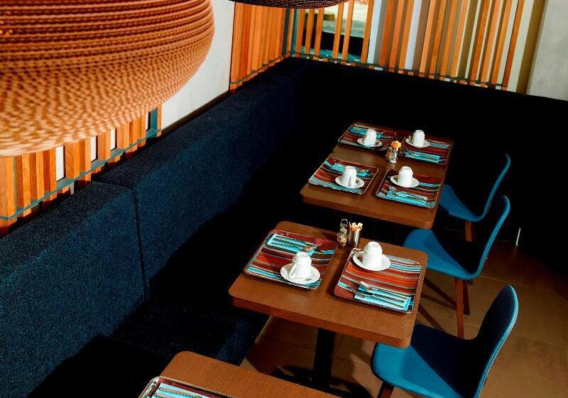 호텔 Holiday Inn Express Toulouse Airport, An Ihg