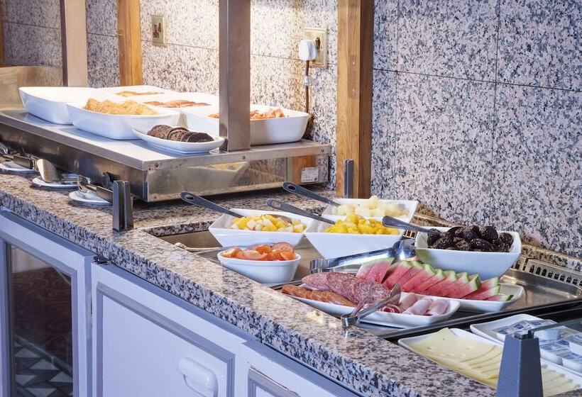 Отель Holiday Inn Leamington Spa Warwick, An Ihg