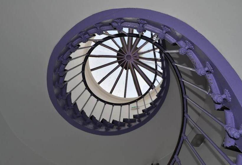 Отель Hôtel Du Centre