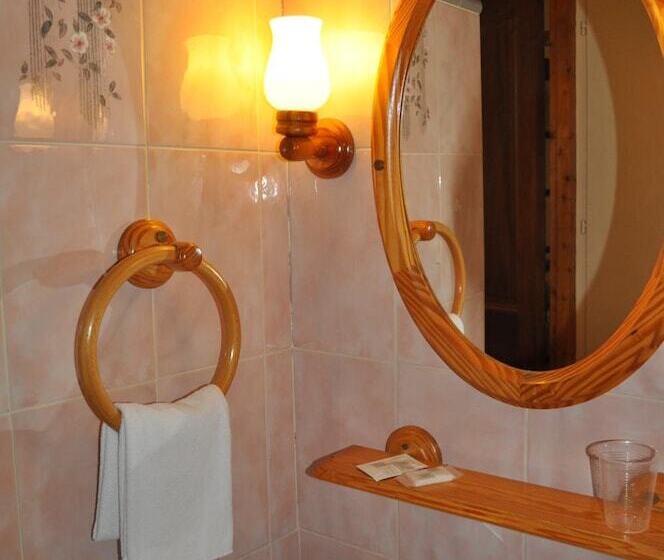 Отель Hôtel Du Centre