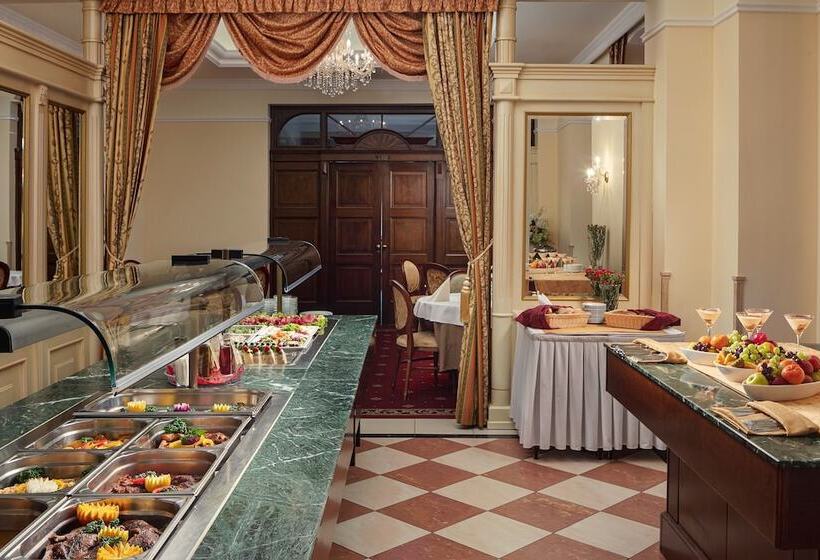 Humboldt Park Hotel & Spa