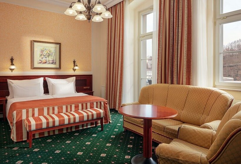 Humboldt Park Hotel & Spa