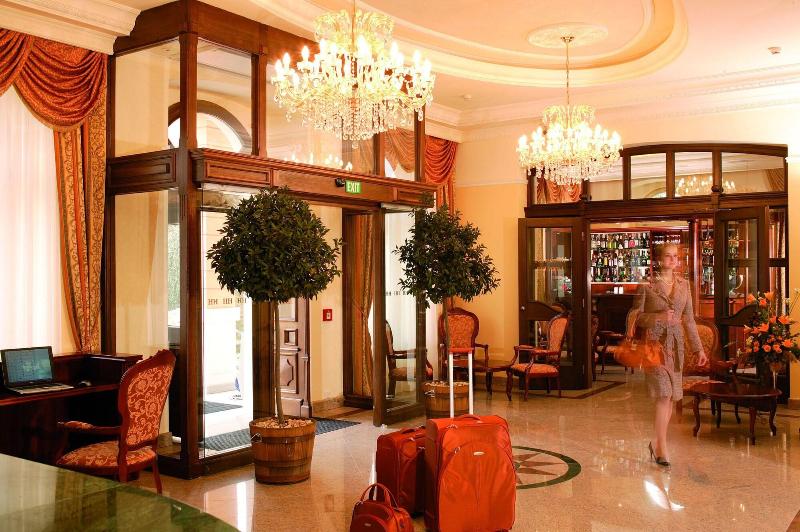 Humboldt Park Hotel & Spa