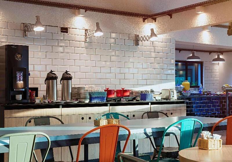 בית מלון כפרי Ibis Styles Rio Preto Monte Libano