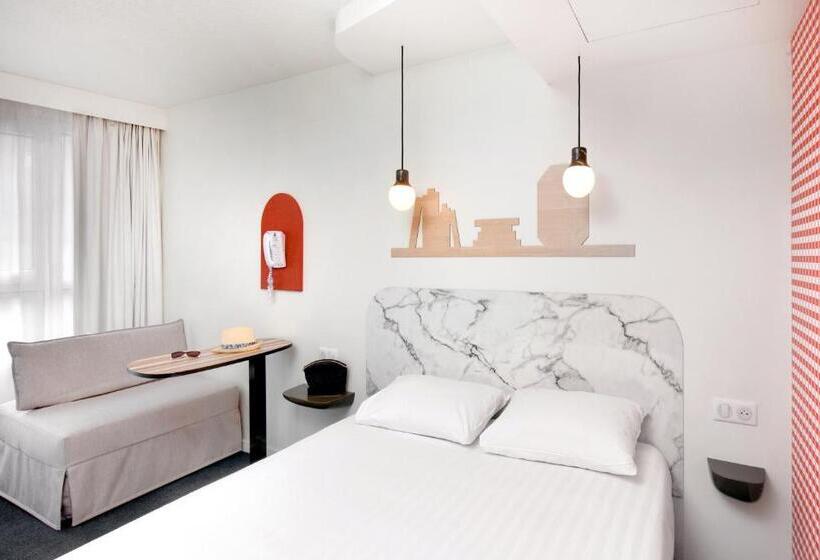 בית מלון כפרי Ibis Styles Vichy Centre