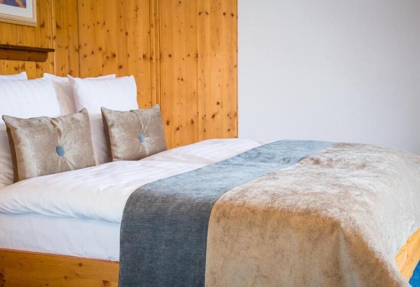 Отель James Vignoble Hôtel, Eguisheim