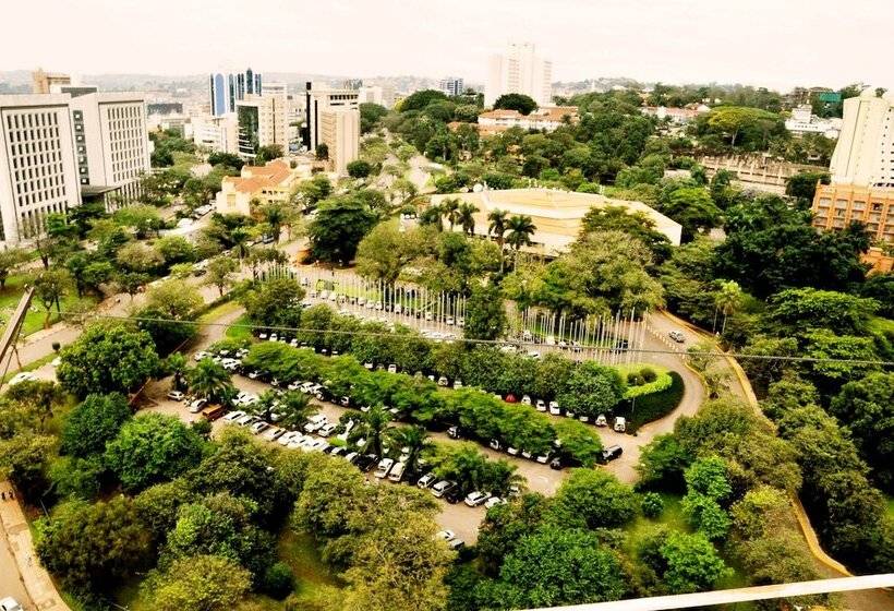 هتل Kampala Serena