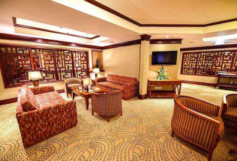 هتل Kampala Serena