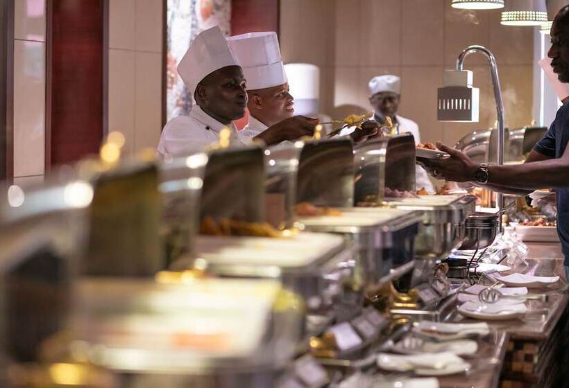 هتل Kampala Serena