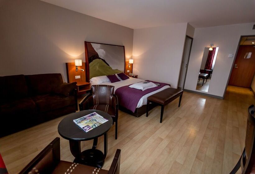 فندق Kyriad Clermont Ferrand Sud  La Pardieu