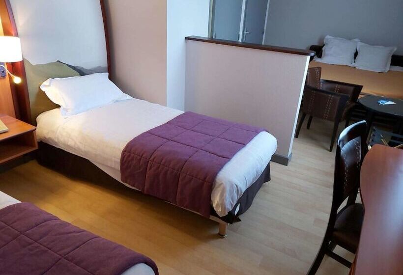 فندق Kyriad Clermont Ferrand Sud  La Pardieu