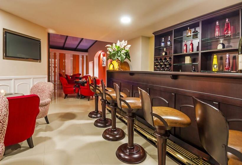 هتل Le Manoir Bogota