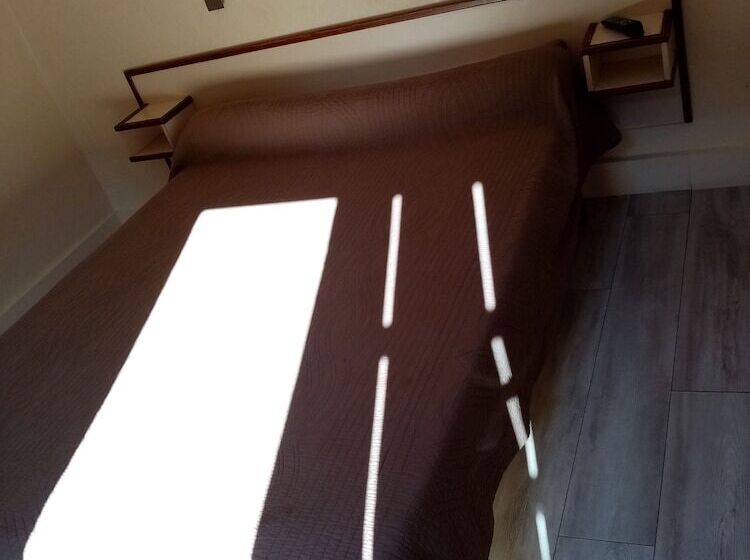 בית מלון כפרי Le Regina