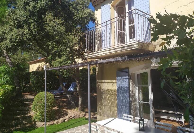 Отель Domaine De Saint Endréol Golf & Spa Resort