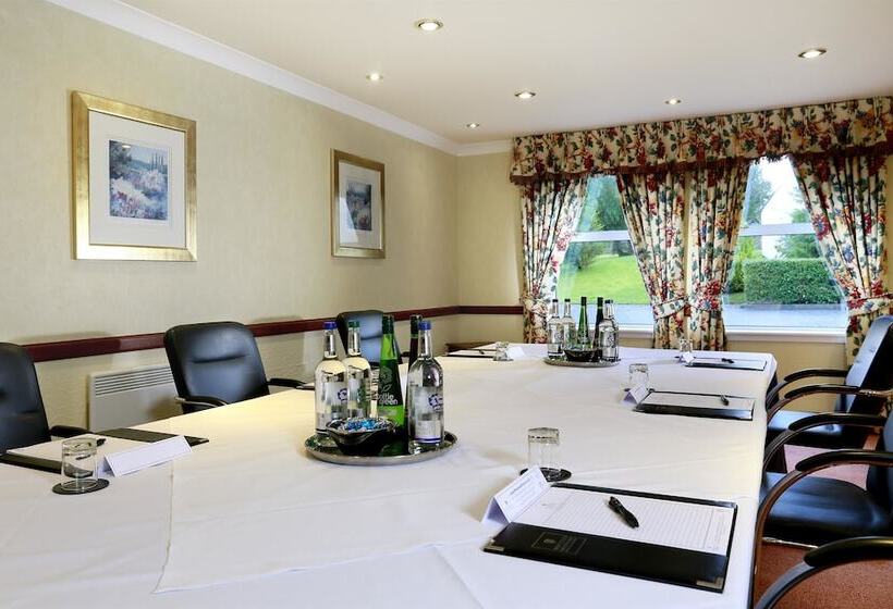 فندق Macdonald Crutherland House