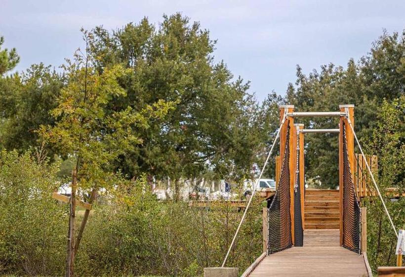 호텔 Madame Vacances Les Rives Marines