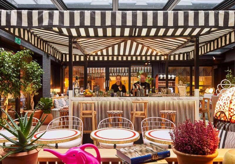 Отель Mama Shelter London Shoreditch