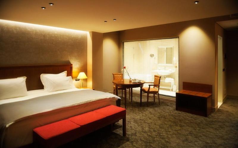 בית מלון כפרי Mondial