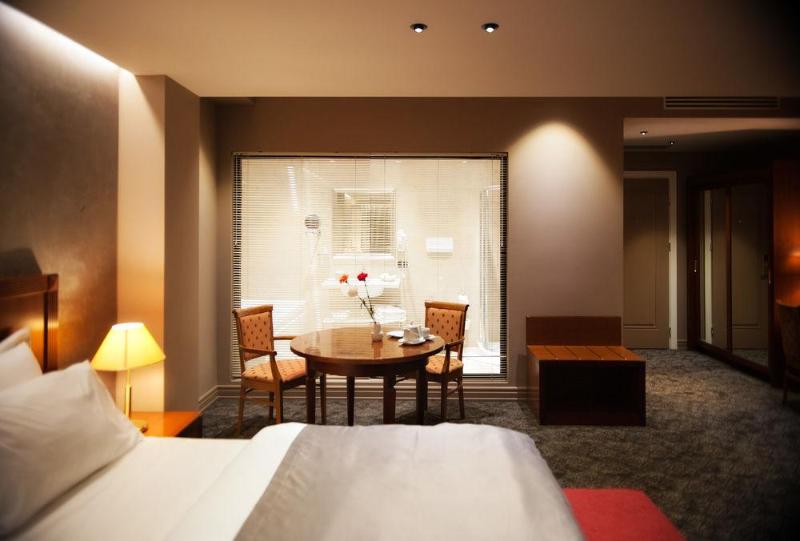 בית מלון כפרי Mondial