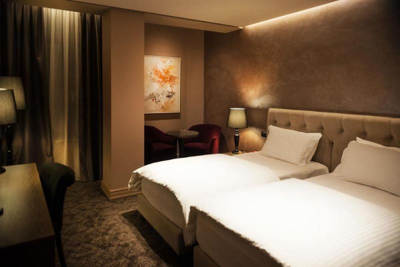 בית מלון כפרי Mondial