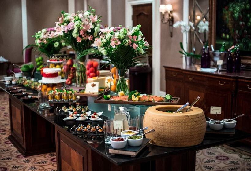 Opera Hotel   The Leading Hotels Of The World