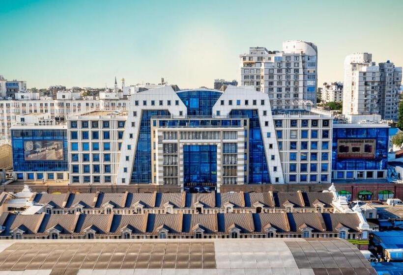 هتل Optima Odesa