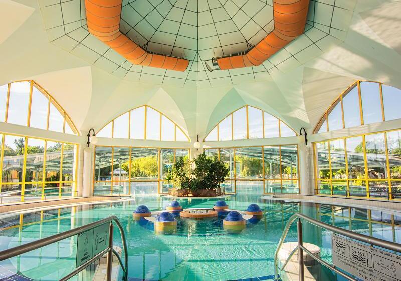 هتل Park Inn By Radisson Sarvar Resort & Spa   All Inclusive