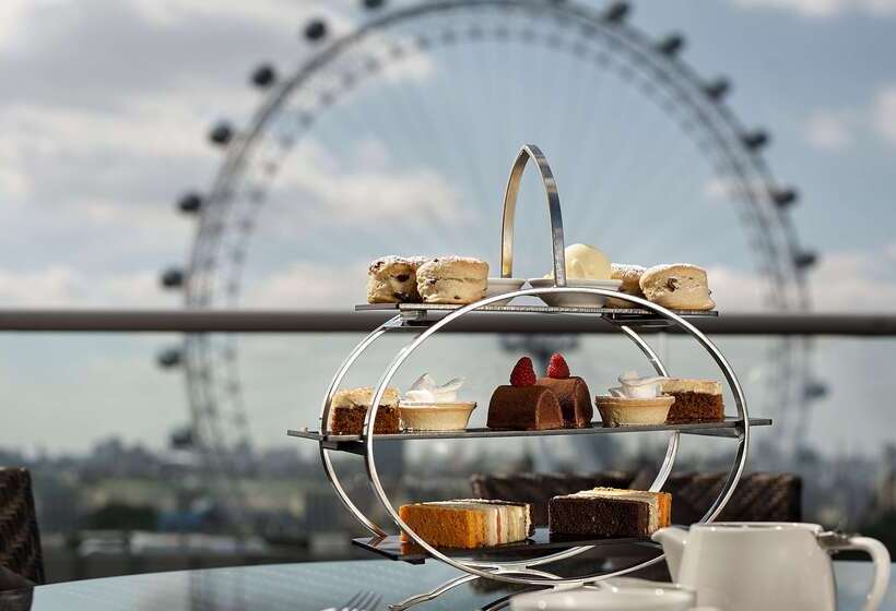 هتل Park Plaza County Hall London