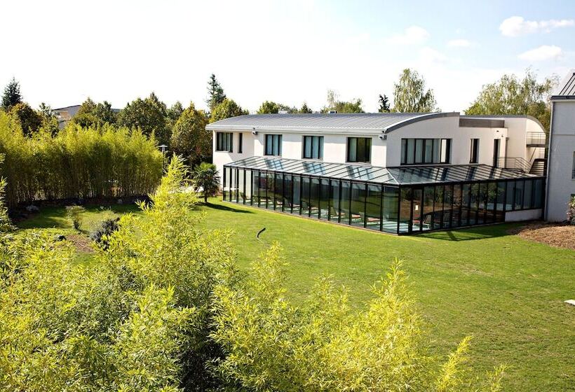 בית מלון כפרי Paxton Paris Mlv