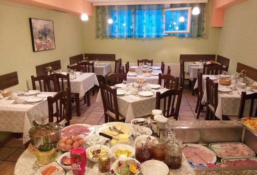 هتل Penzion Kovac