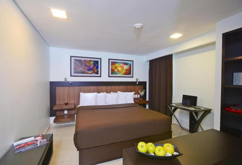 Hotel & Suites PF