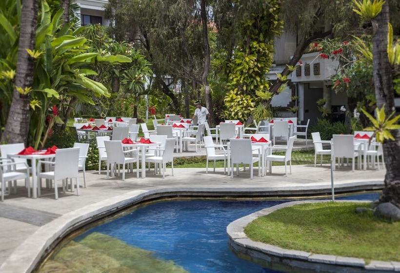 בית מלון כפרי Prime Plaza Suites Sanur – Bali