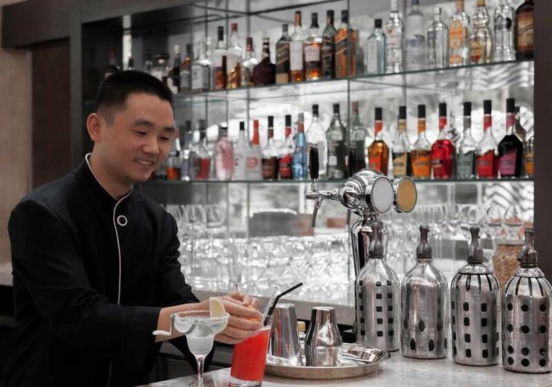 Hotel Pullman Shanghai Central