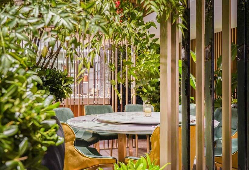 Hotel Pullman Shanghai Central