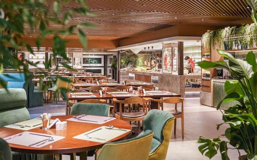 Hotel Pullman Shanghai Central