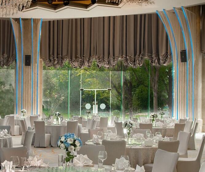 Hotel Pullman Shanghai Central