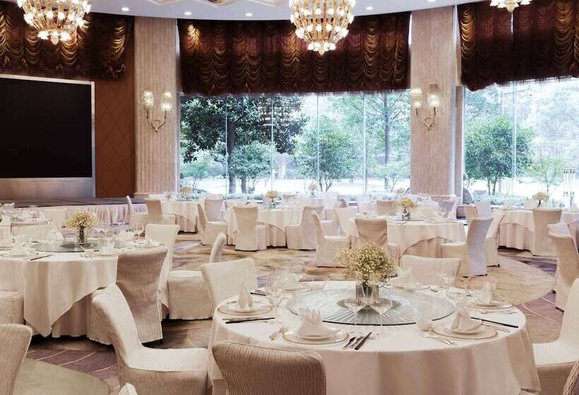 Hotel Pullman Shanghai Central