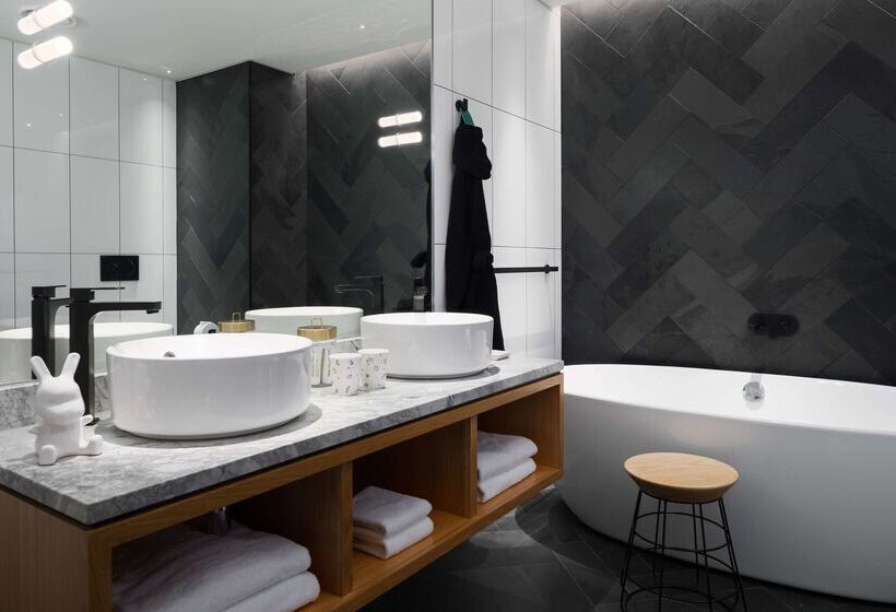 فندق Qt Wellington