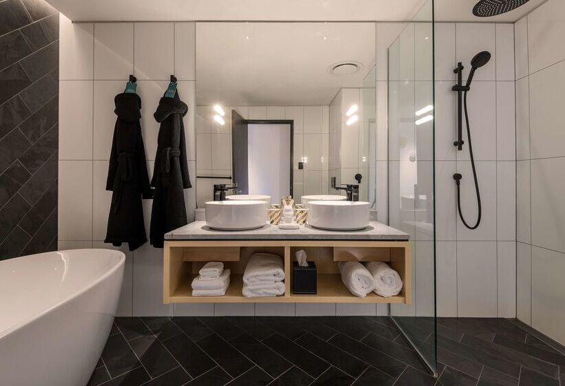 فندق Qt Wellington