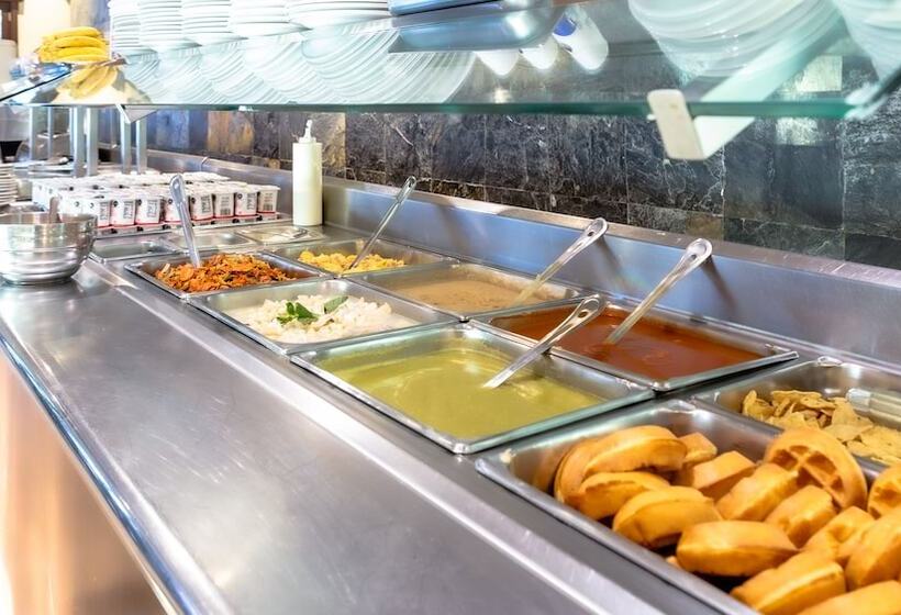 酒店 Quality Inn Mazatlan