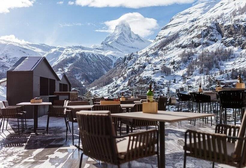 هتل Relais & Chateaux Schonegg