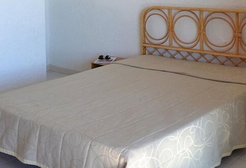 Отель Residence Roc E Mare Cargèse