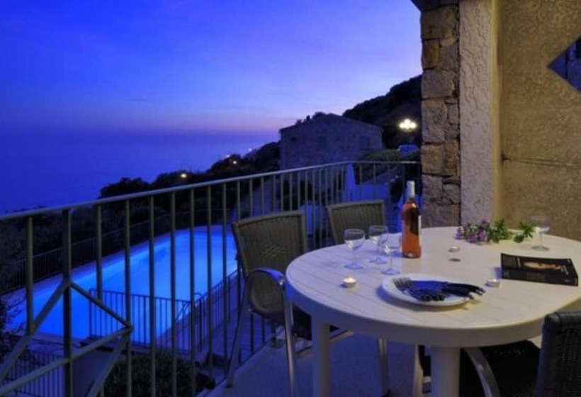 Отель Residence Roc E Mare Cargèse